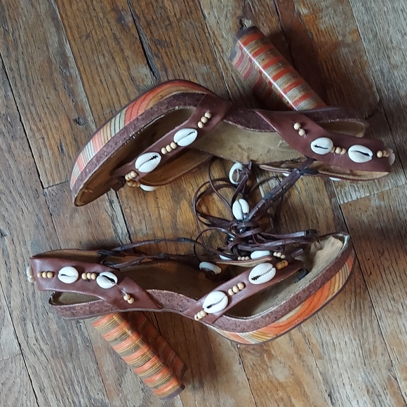 M&M 4 for $12 Shoes - Picture 2 of 16